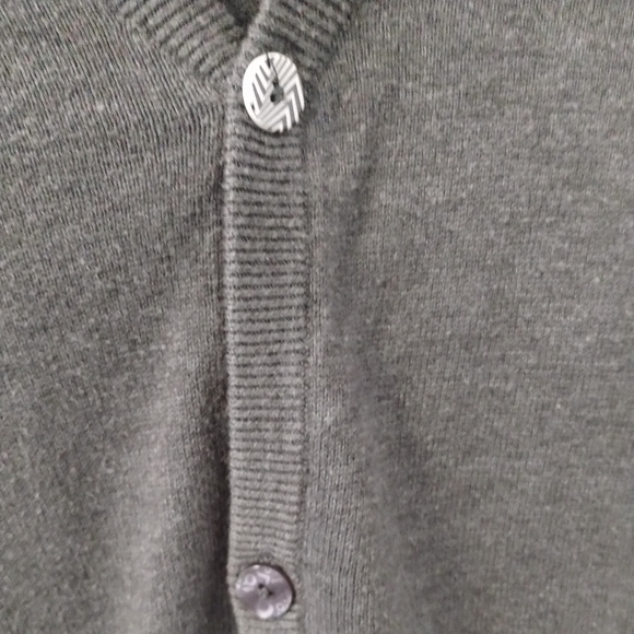 Volcom cardigan SZ: medium - Picture 3 of 10